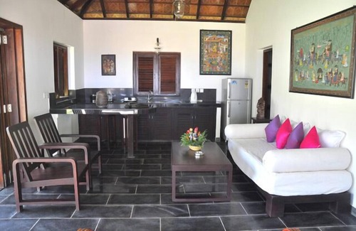 Neeleshwar Hotel | Kanan Beach Resort - Kerala