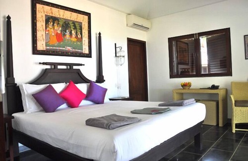 Neeleshwar Hotel | Kanan Beach Resort - Kerala