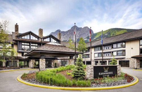 Kananaskis Hotel | Kananaskis Mountain Lodge, Autograph Collection