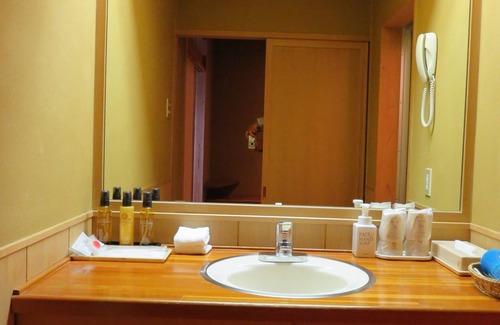 Yudanaka Shibu Onsen House | Kanbayashi Hotel Senjukaku