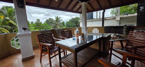 Katugastota House | Kandy Comforts