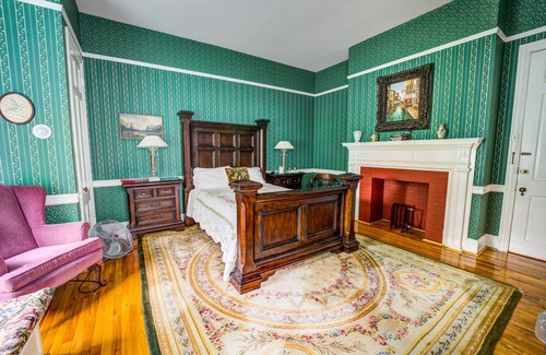 Kane Bed & Breakfast | Kane Manor Inn