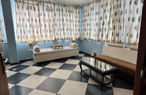 Gulab Sagar Hotel | Kankariya Heritage