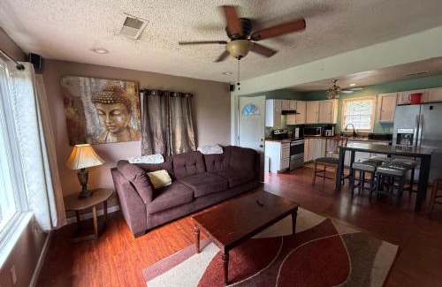 Kannapolis House | Kannapolis Paradise