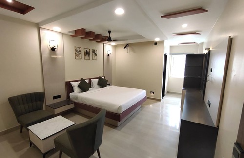 Pallavaram Hotel | Kansone Hotel And Banquets