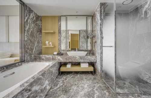 Gushan District Hotel | Kaohsiung Marriott Hotel