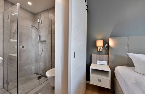 Breege Hotel | Kapitäns-Häuser Breege