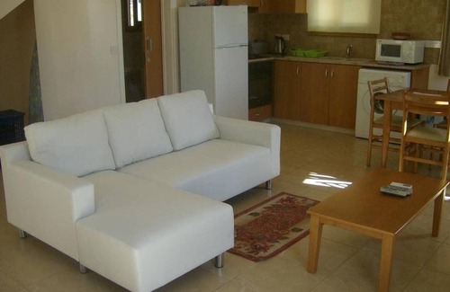 Pissouri Villa | Kapsalia Holiday Villas