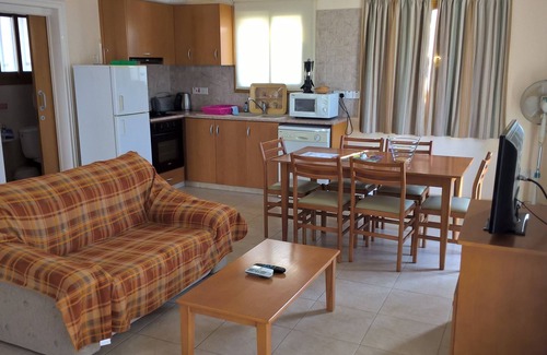 Pissouri Villa | Kapsalia Villas In Walking Distance From Village Square With Sea &mountain views