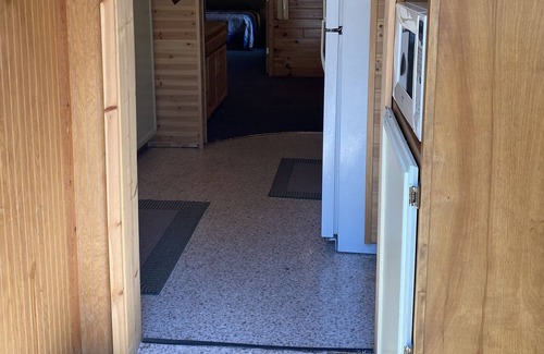 Grayling Cabin | Karaba Cabin