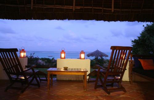 Pingwe Resort | Karafuu Beach Resort & Spa