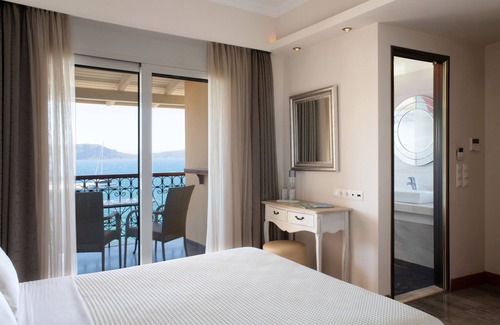 Pylos Hotel | Karalis City Hotel