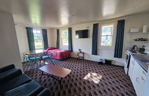 Karamea Hotel | Karamea Hotel