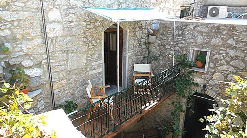 Mesta Apartment | Karampela Despina