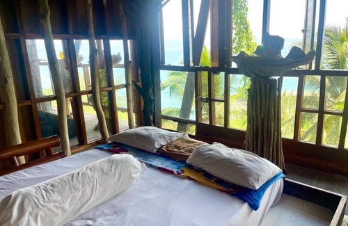 Cisolok House | Karang Aji Beach Villa
