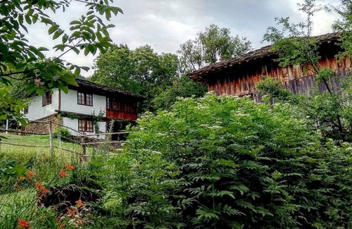 Selishte House | Karashka - Vacation Home