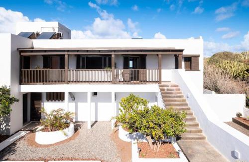 Buenavista del Norte Villa | KARAT Villa Oasis de Teno