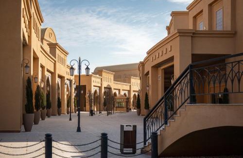 Turkestan Hotel | KARAVANSARAY Turkistan Harbour Hotel -FLYING THEATRE ACCESS