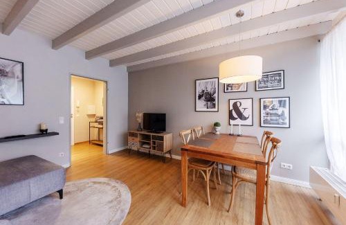 Neutor Apartment | Karbon