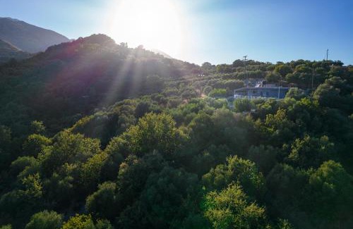 Katochori House | Karel house