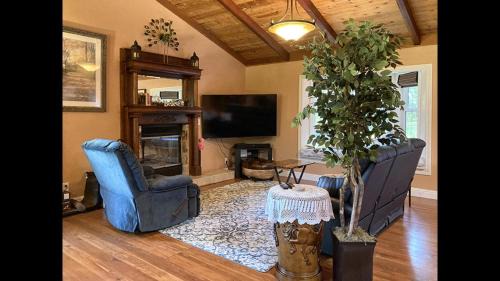 Mendocino House | Karen`s Ferngully