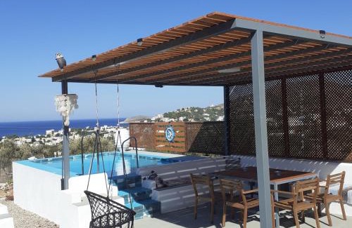 Panormos Apartment | Kareshome-Privacy-view