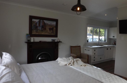 Broomfield House | Karetu Downs Farm Stay