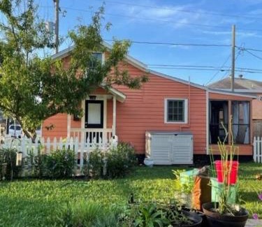 Galveston House | Kari's Island Escape - Historic District