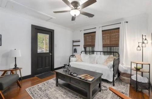 Galveston House | Kari's Island Escape - Historic District