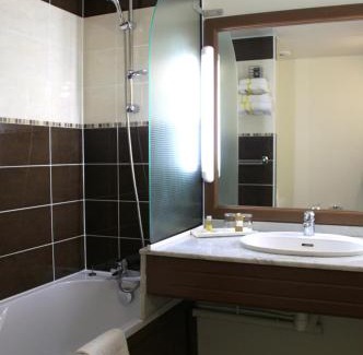 Fort-de-France Hotel | Karibea La Valmenière Hôtel