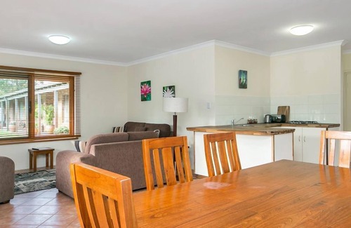 Haynes House | Karinya @ Coranda Lodge