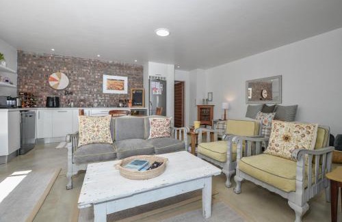 Yzerfontein House | Kariza