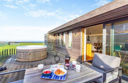 Winnard's Perch House | Karn Havos