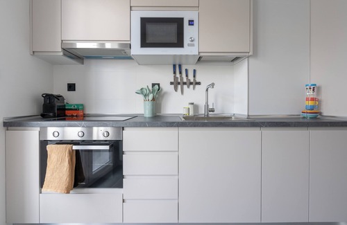 Albacete Apartment | Karnak Apartment in Parque Sur Hospital - University Area
