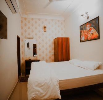 Bani Park House | KARNI VILAS