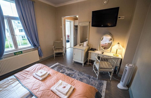 Kajaani Hotel | Karolineburg Manor House Hotel