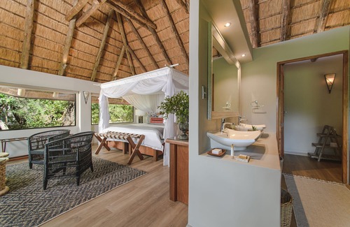Maruleng Cabin | Karongwe Portfolio - Karongwe River Lodge