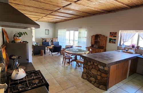 Ladismith Other | Karoo peace and quiet on a hill with breathtaking mountain views