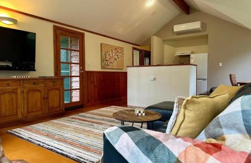 Glenoran Ski Chalet | Karri Glade Farm Stay