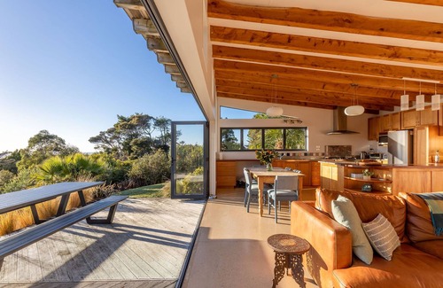 Pakawau House | Karu ō te Kiwi