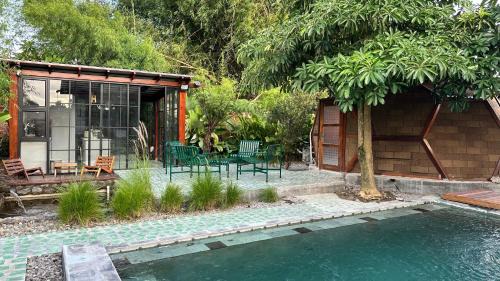 Klaten House | Karuna Villa Prambanan