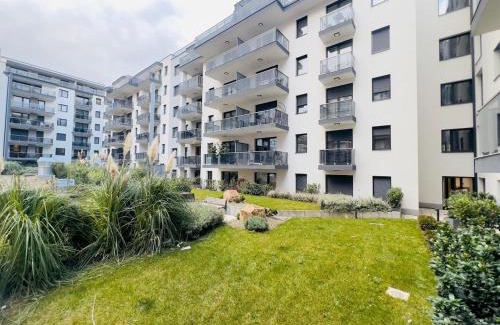 Ujlipotvaros Apartment | Karzo Property LU 202 Free Garage