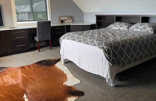 Chemainus House | Kassidy Thomas · 6 pp Hot tub, min to town and ocean, Chemainus