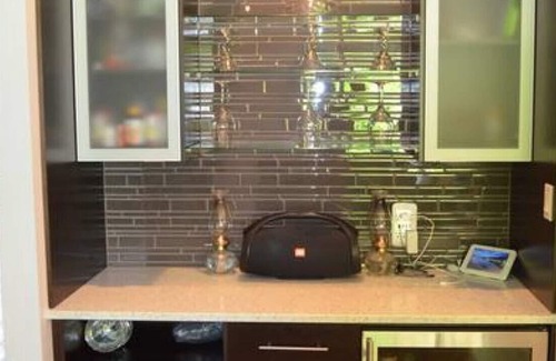 Chemainus House | Kassidy Thomas · 6 pp Hot tub, min to town and ocean, Chemainus