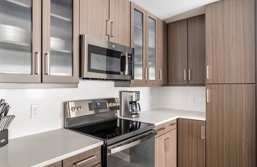 Second Street District Apartment | Kasa | Boutique Shopping Nearby | Austin