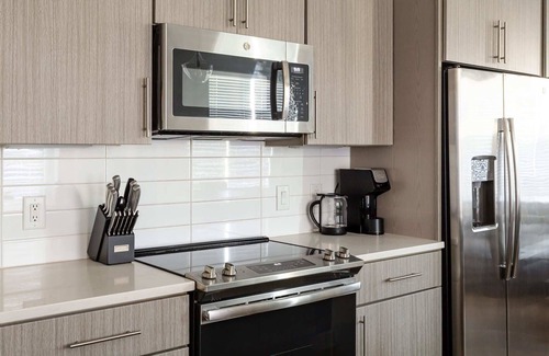 Charlotte Apartment | Kasa | Comfy 1BD with Fast Wifi and Access to Amenities | Charlotte