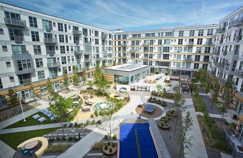 South Side Flats Apartment | Kasa | Escape with the Family, Nearby Marina | Pittsburgh