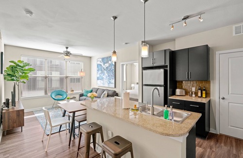 Northeast Dallas Apartment | Kasa Highland Park Dallas