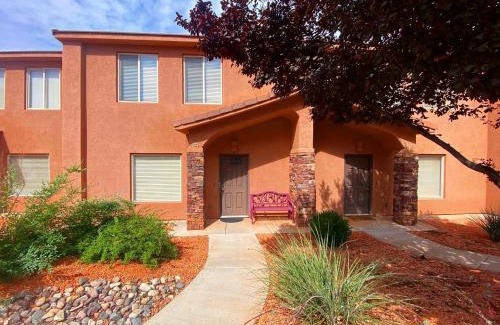 Kanab House | Kasa Kanab Modern Townhome Pet Friendly
