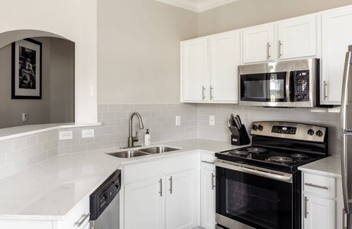 Pearland Apartment | Kasa | Live Like a Local | Pearland